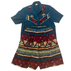 GW Division of Graff Vintage 2 Piece Short‎ Suit Size 12